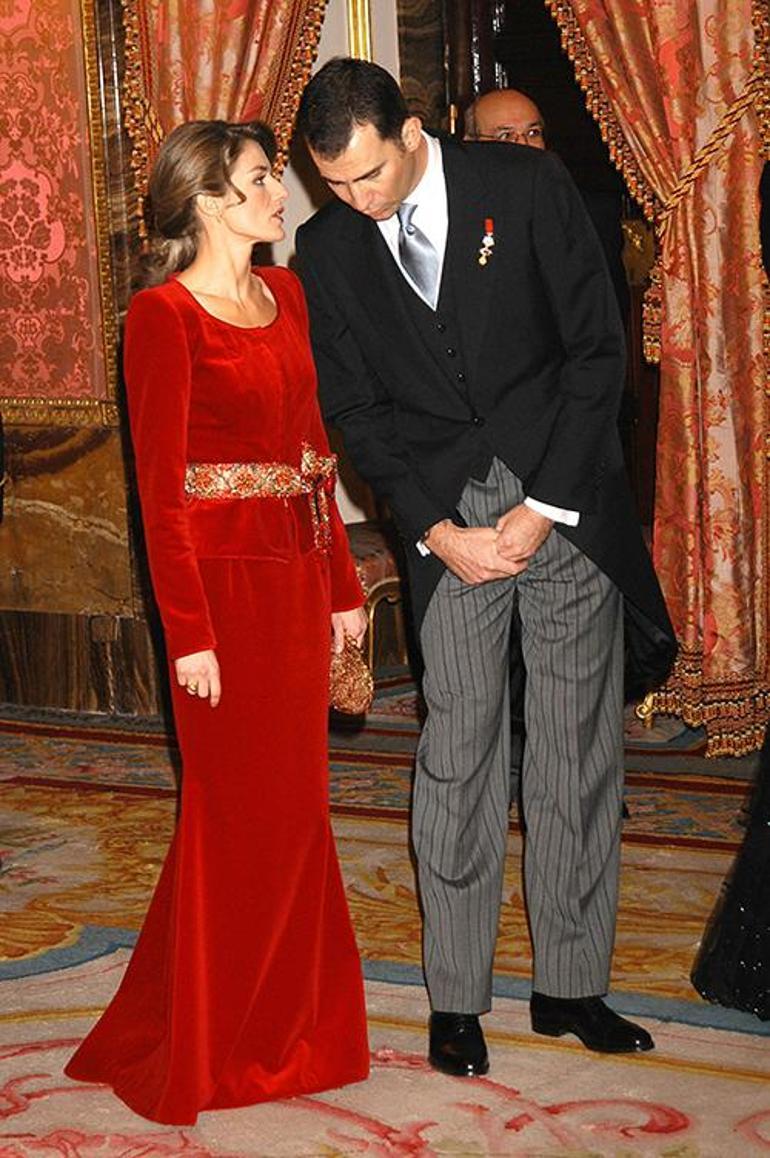 Kraliyet Ailelerinin Önemi ve İspanya Kraliyet Ailesi: Felipe ve Letizia