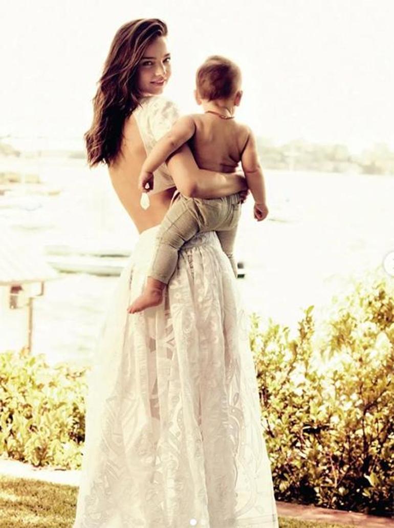 Miranda Kerr: Anneler Günü Kutlamaları ve Annelik Serüveni