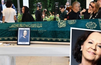 Fatma Karanfil'in Vefatı ve Anma Töreni