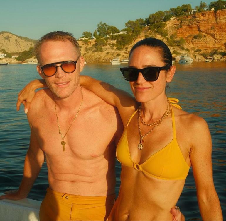 21 Yıllık Sade ve Sağlam Bir Aşk Hikayesi: Jennifer Connelly ve Paul Bettany