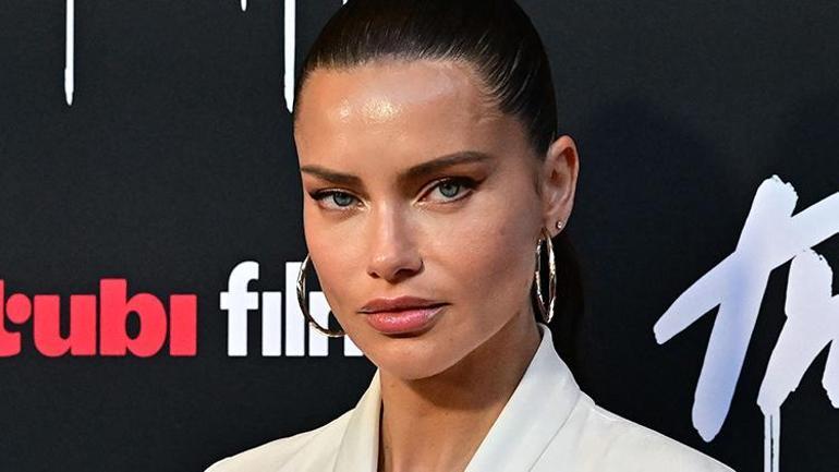 Adriana Lima'nın Estetik Operasyon İddiaları: Gerçek Ne?