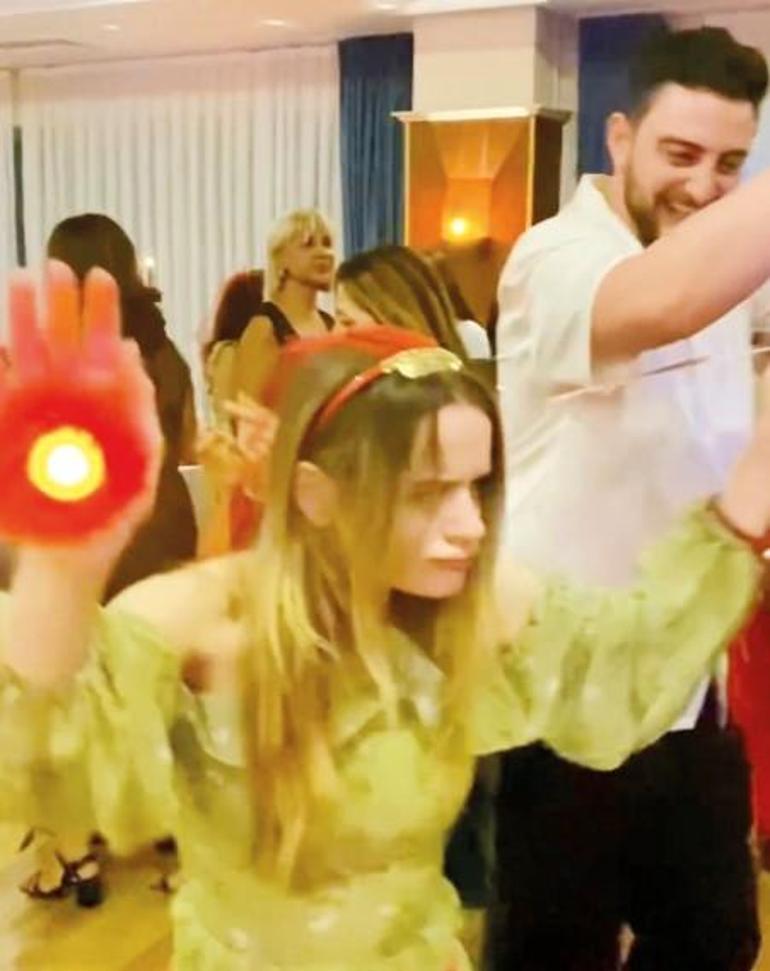 Dünyaca Ünlü Oyuncu Joey King'in Ablası Kelli King Türk Geleneğine Göre Evlendi