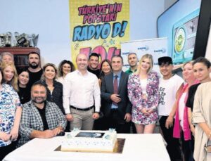 Radyo D’nin 30. Yılı Kutlandı