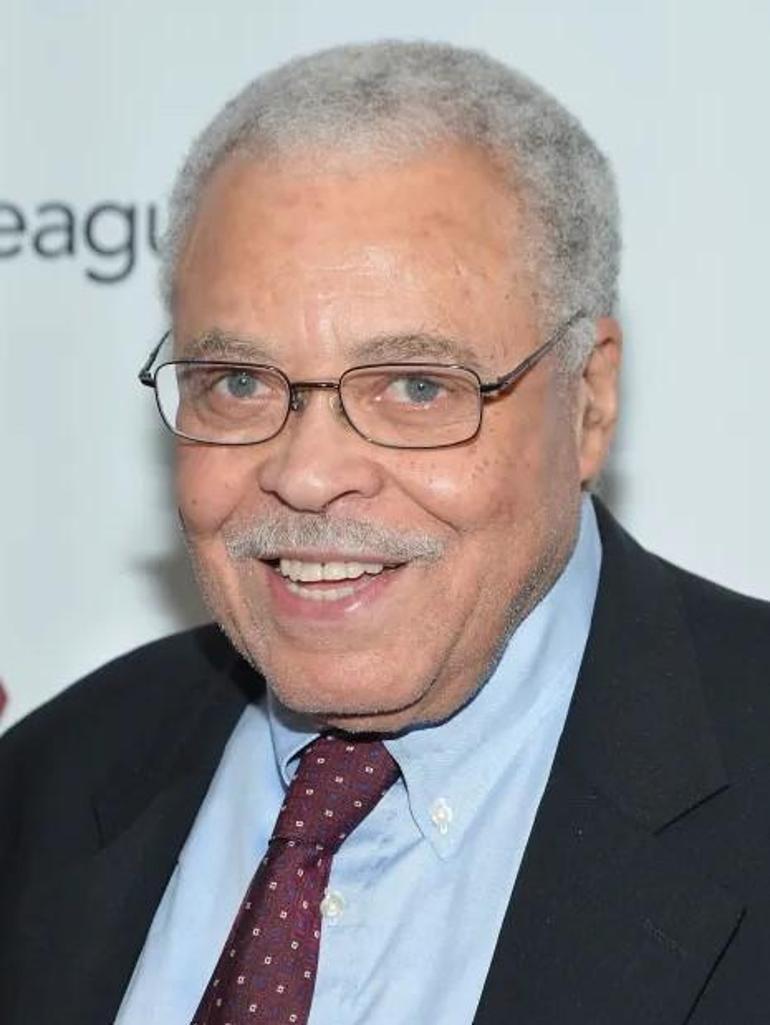 Star Wars'un Darth Vader'ı James Earl Jones Hayatını Kaybetti