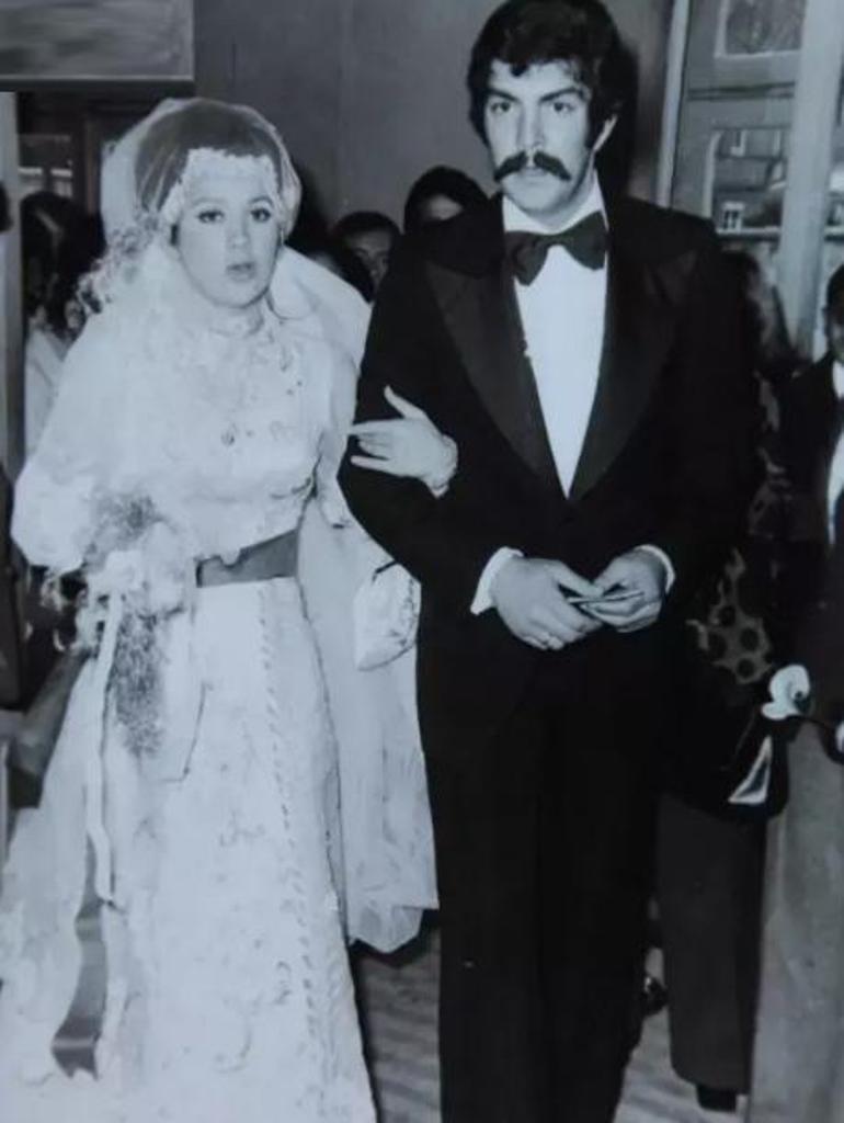 Ünlü Çiftlerin Özel Anlarını ve Evliliklerini Ölümsüzleştiren Nikah Fotoğrafları