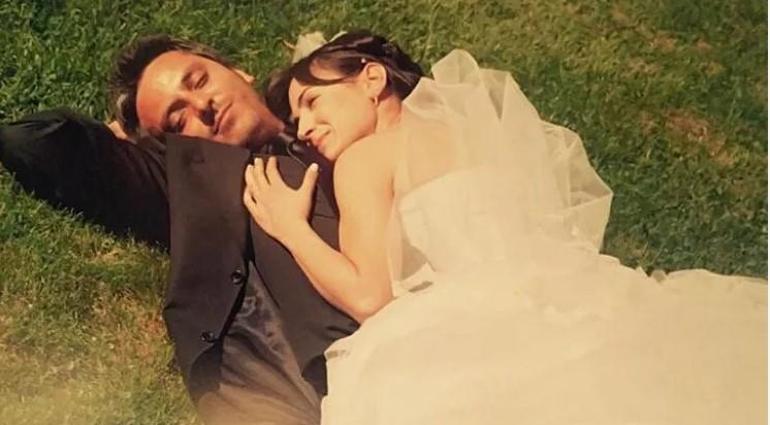 Ünlü Çiftlerin Özel Anlarını ve Evliliklerini Ölümsüzleştiren Nikah Fotoğrafları