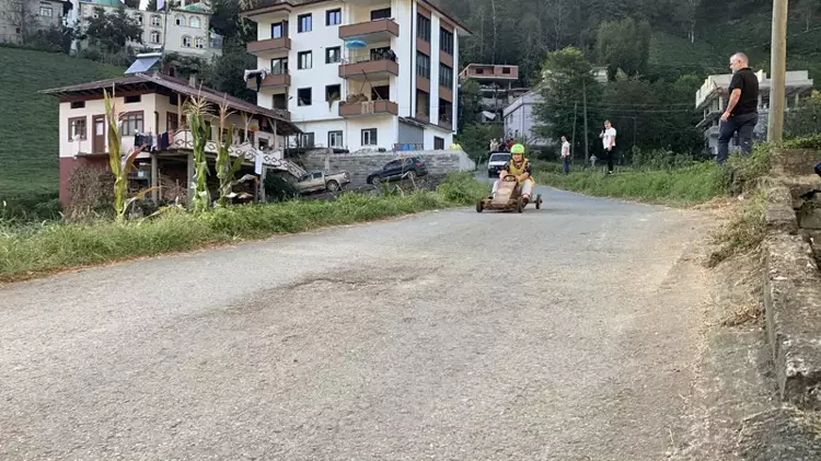 14. Laz Ralli Etkinliği Çamlıhemşin'de Coşkuyla Yapıldı