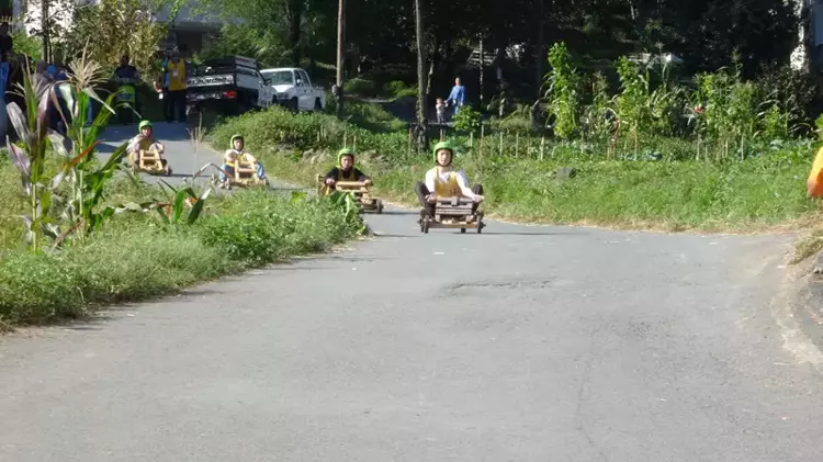 14. Laz Ralli Etkinliği Çamlıhemşin'de Coşkuyla Yapıldı