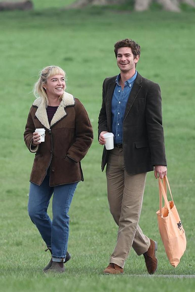 Andrew Garfield ve Florence Pugh'un Film Setinde Yaşadığı İlginç Anılar