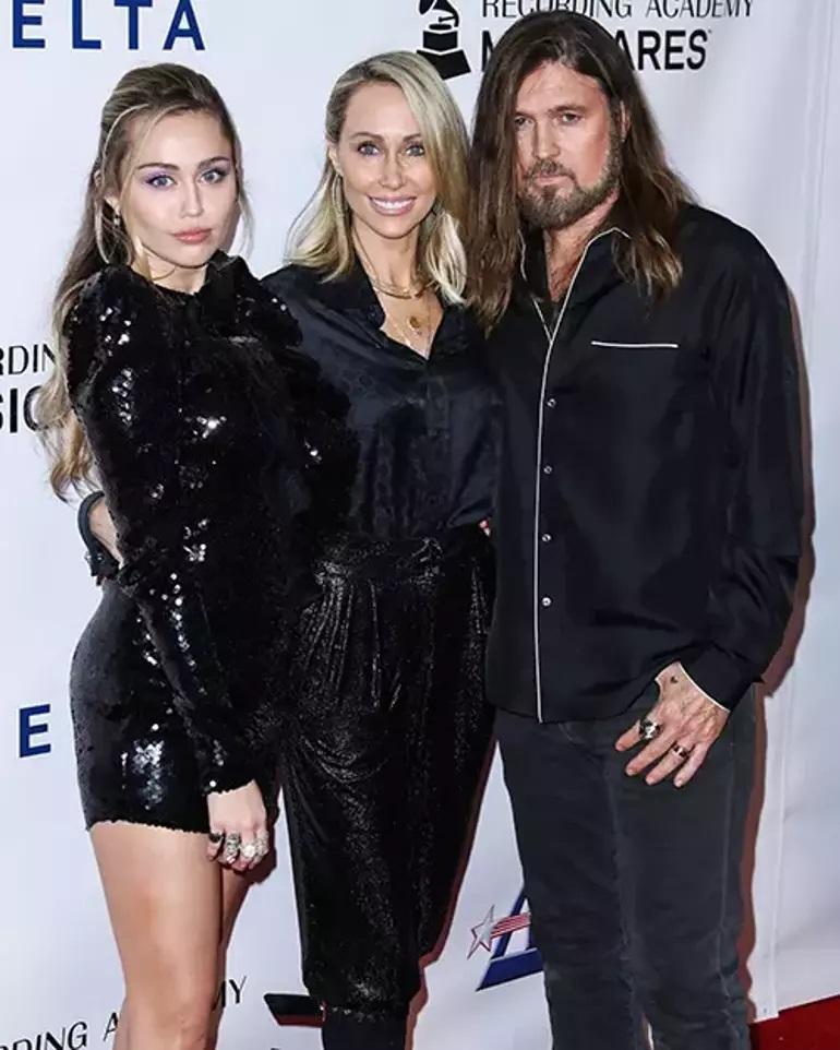 Billy Ray Cyrus'ın Kısa Süreli Evliliği ve Ayrılığı