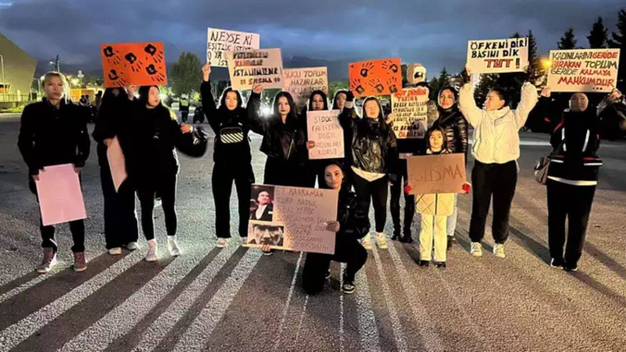 Bolu’da Motosikletli Protesto: Kadın Cinayetleri ve Yenidoğan Çetesi’ne Tepki