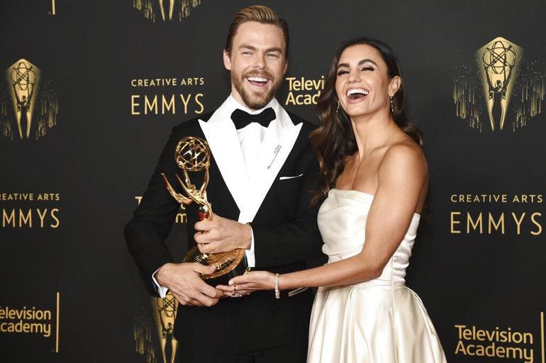 Derek Hough ve Hayley Erbert'in Zorlu Mücadelesi: Evlilikten Sonra Gelinen Nokta