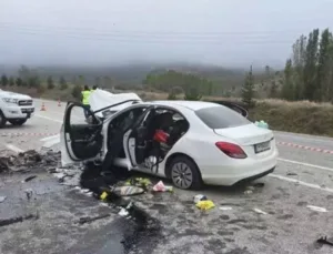 Erzincan’da İki Ayrı Trafik Kazasında 8 Kişi Hayatını Kaybetti