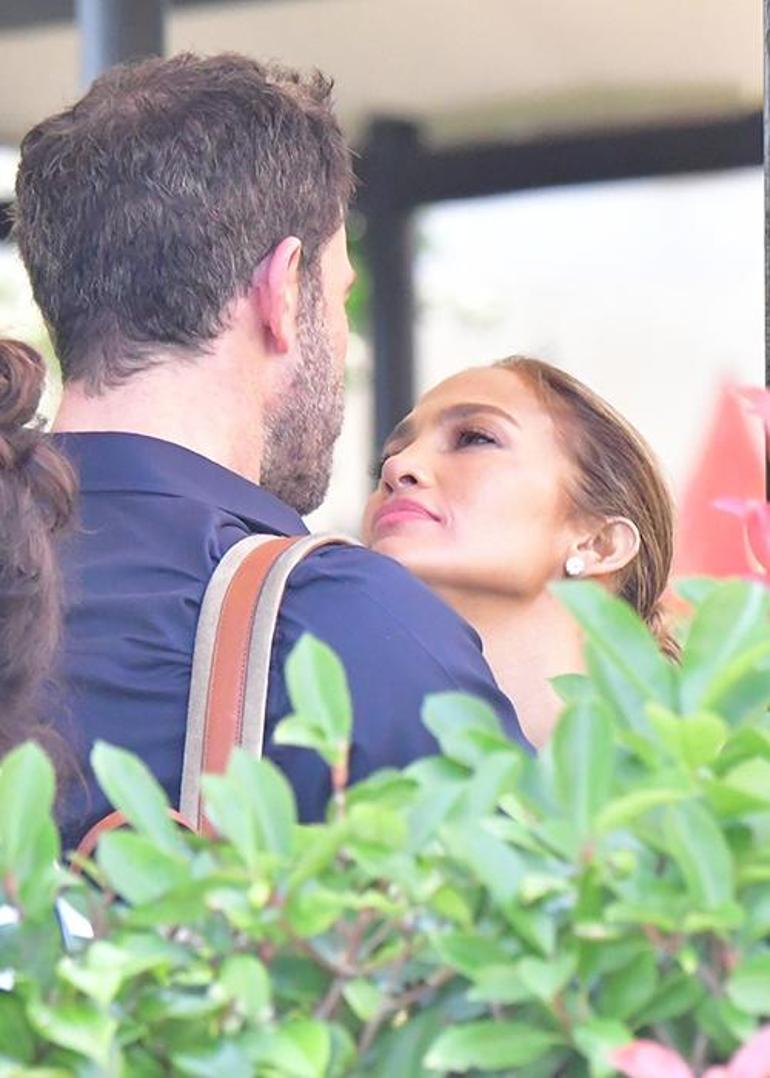 Jennifer Lopez ve Ben Affleck'in Aşkı: İkinci Şansın Kısa Süreli Hikayesi