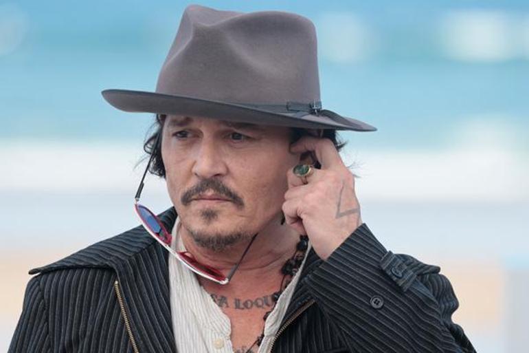 Johnny Depp ve Amber Heard'in Olaylı Boşanması Sonuçlandı