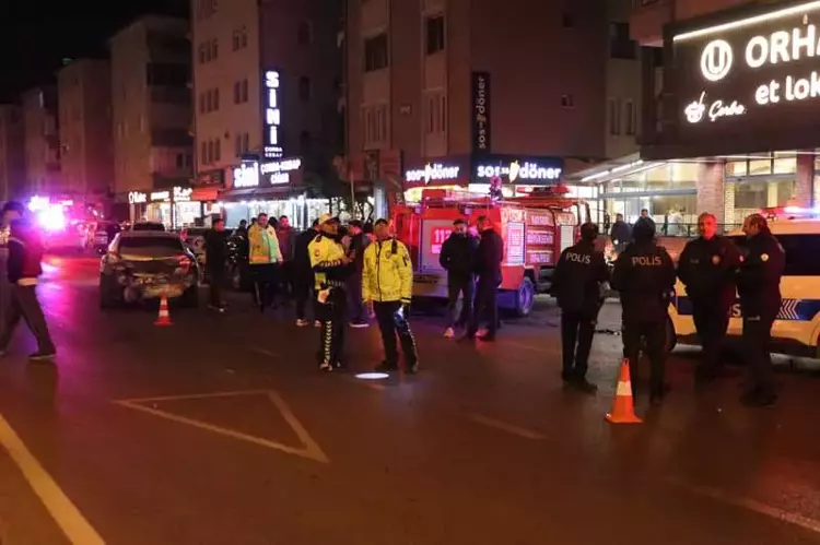 Kayseri'de Trafik Kazası ve Yangın