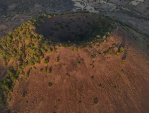 Kula-Salihli Jeoparkı: Volkanik Faaliyetler ve Magma Odaları Üzerine Araştırmalar