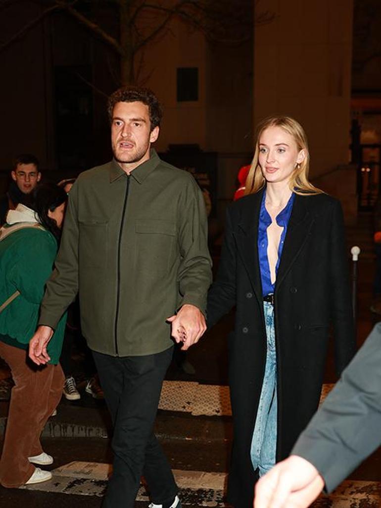 Sophie Turner: Boşanma Sonrası Yaşadığı Zorlukları Anlattı