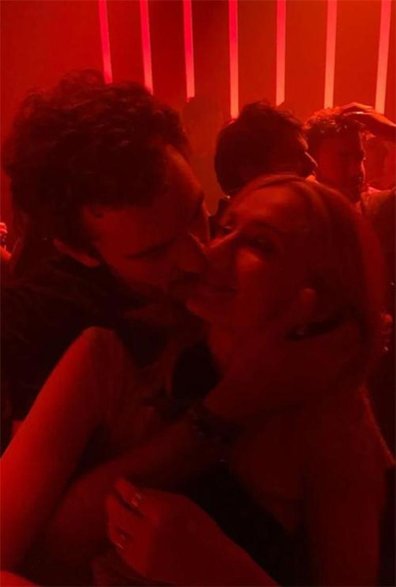 Sophie Turner ve Joe Jonas'ın İlişkisi