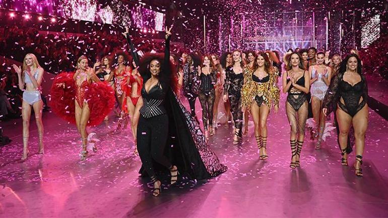 Victoria's Secret Defilesinin Geri Dönüşü