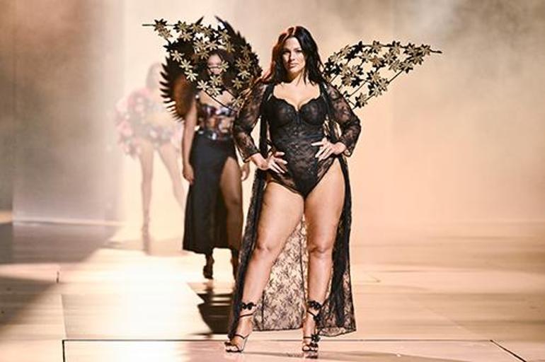 Victoria's Secret Defilesinin Yeniden Dönüşü ve Ashley Graham'ın Etkisi