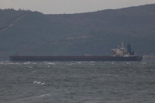 Çanakkale Boğazı’nda Gemi Trafiği Arızası Nedeniyle Durduruldu