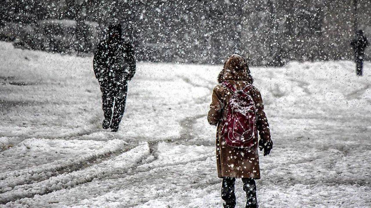 Hava Koşulları Nedeniyle Türkiye Genelinde Eğitime Ara Verildi