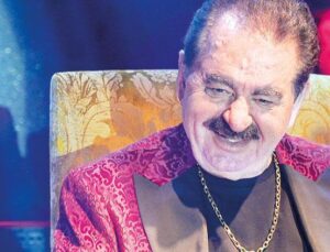 İbrahim Tatlıses’ten Unutulmaz Konser Performansı