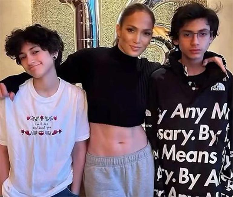 Jennifer Lopez'in Boşanma Deneyimi ve Duygusal Mücadeleleri