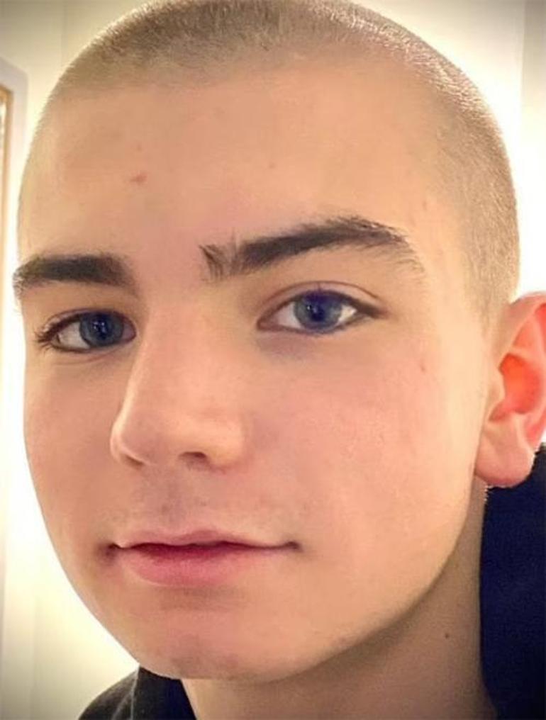 Sinead O'Connor'ın Trajik Ölümü ve Oğlu Shane ile İlişkisi