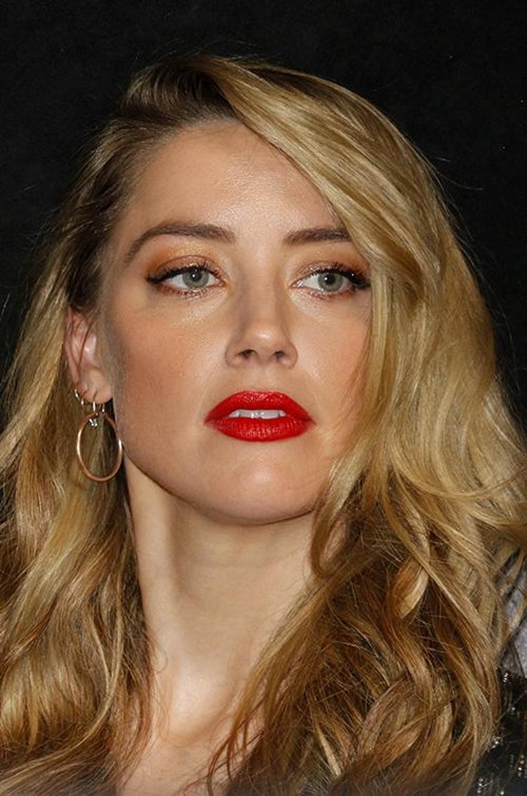 Amber Heard, İkinci Bebeğini Bekliyor!