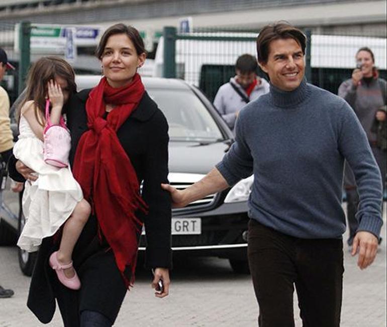 Bella Cruise: Tom Cruise'un Gizemli Kızı ve Scientology Bağlantıları