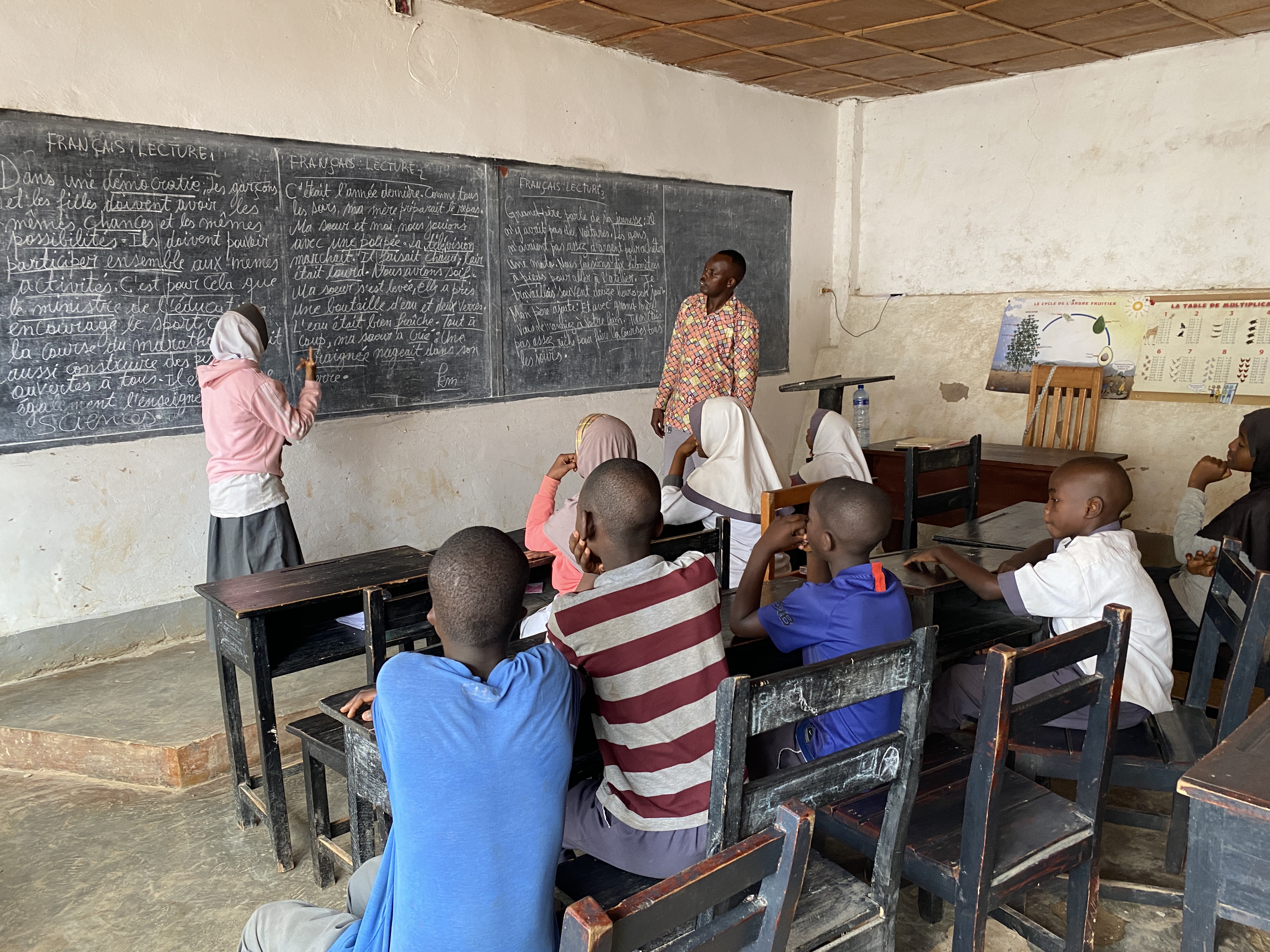 Burundi'de İşaret Dili Sözlüğü Projesi: Engelleri Aşıyoruz