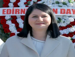 Edirne Belediyesi’nin Cumhuriyet Bayramı Kutlamaları ve Gökçe Konseri Tartışmaları