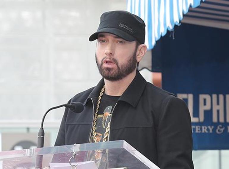 Eminem'in Annesi Debbie Nelson'ı Kaybetmesi: Trajik Bir Hikaye