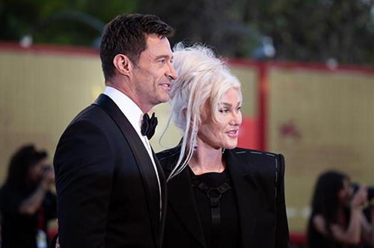 Hugh Jackman'ın Tatil Keyfi ve Boşanma Skandalı