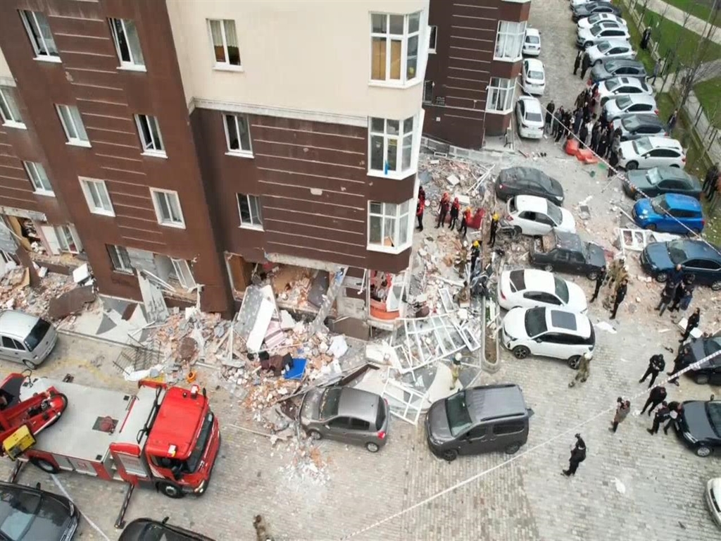 İstanbul Beylikdüzü'nde Doğal Gaz Patlaması: 1 Ölü, 3 Yaralı