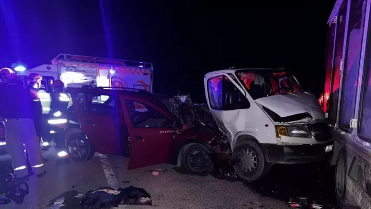 İzmir’de Anne ve Oğulun Ölümüne Sebep Olan Trafik Kazası