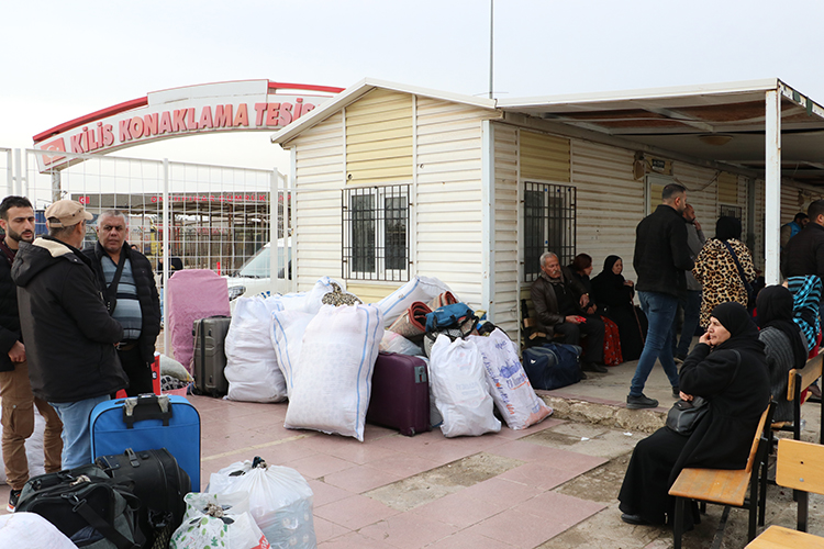 Kilis'teki Öncüpınar Gümrük Kapısı'ndaki Durum