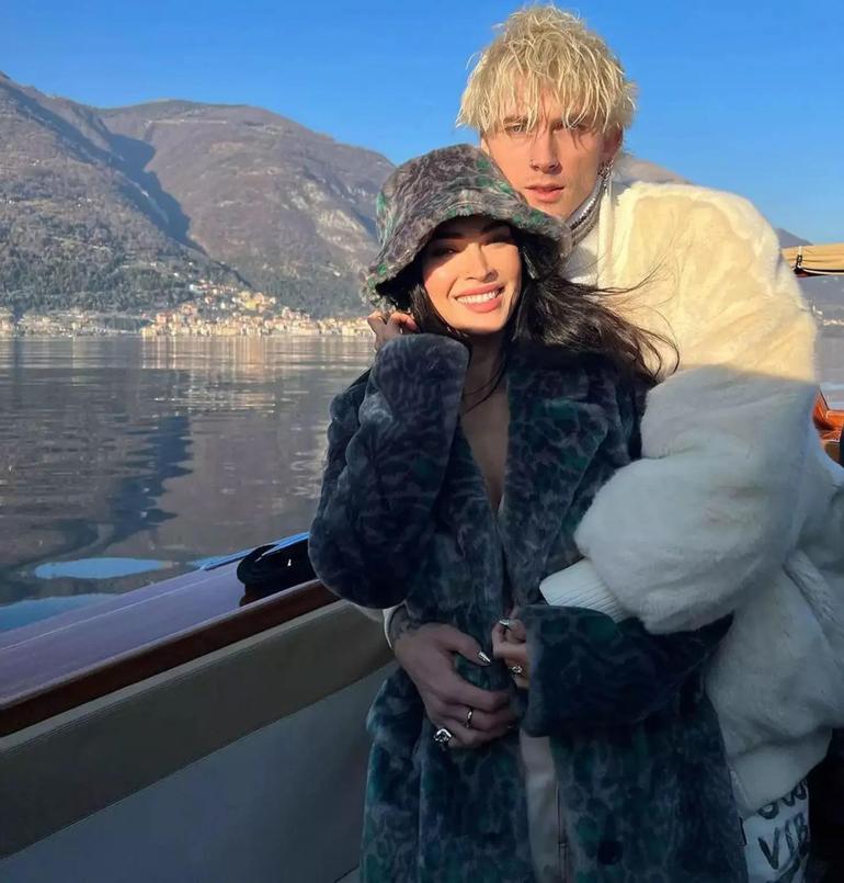 Megan Fox ve Machine Gun Kelly Ayrıldı: Hamilelik ve Güven Sorunları