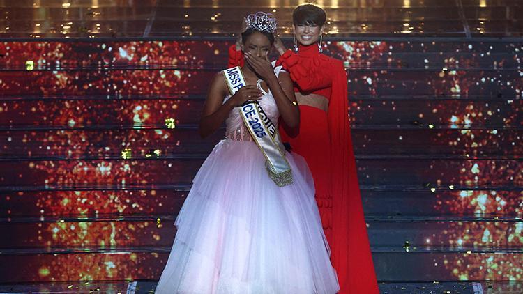 Miss France 2025 Güzellik Yarışması: Angelique Angarni-Filopon’un Zaferi