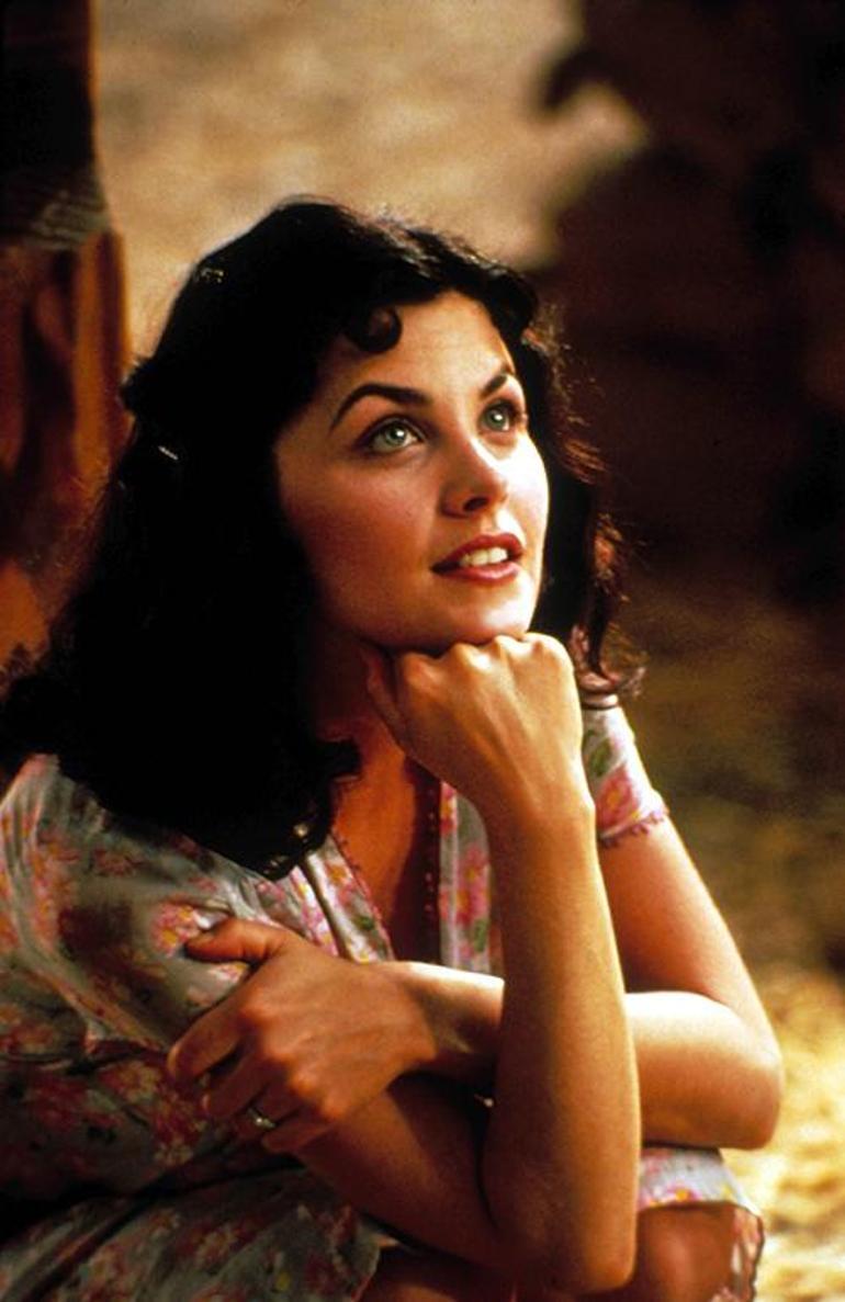 Sherilyn Fenn: 90'ların Parlayan Yıldızı