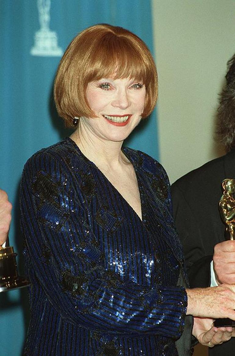 Shirley MacLaine: Yalnızlıkla Savaşan Efsane Oyuncu