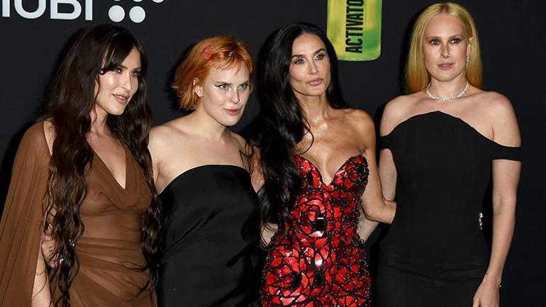 Tallulah Willis Nişanlandı: Aile İçinde Romantik Kutlama