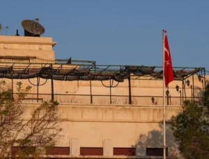 Türkiye’nin Şam Büyükelçiliği Faaliyetlerine Yeniden Başladı