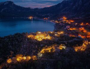 Amos Antik Kenti’nde Kazı Çalışmaları ve Gece Işıklandırma Projesi