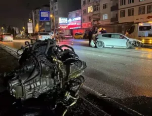 Derince’de Alkollü Sürücünün Neden Olduğu Zincirleme Kaza: 2 Yaralı