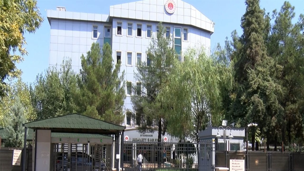 Diyarbakır’da Nafaka Kararına İlişkin Boşanma Davası