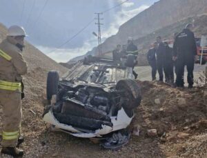 Kabala Mahallesi’nde Takla Atan Otomobil Kazası