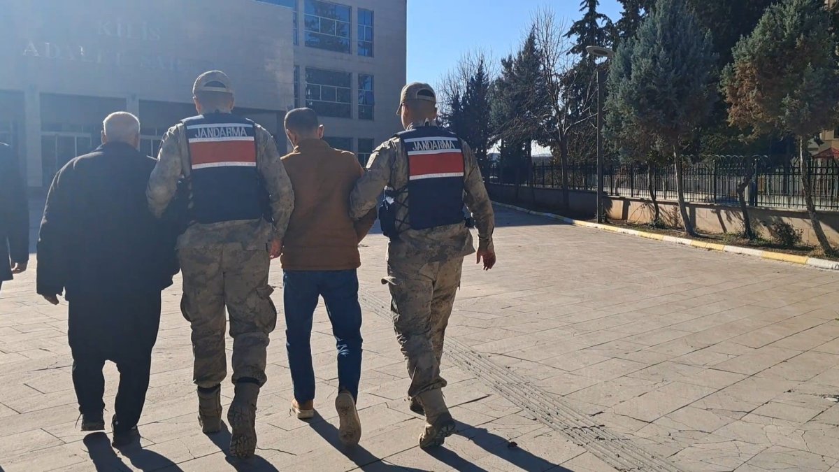 Kilis’te Silah ve Uyuşturucu Operasyonu: 2 Gözaltı